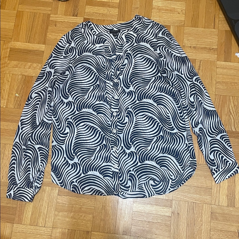 Ann Taylor Blue and White Swirl Top